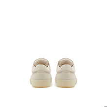 Load image into Gallery viewer, Sneaker VALENTINO Margot in crosta beige con dettagli neutri e suola in gomma bassa