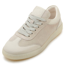 Load image into Gallery viewer, Sneaker VALENTINO Margot in crosta beige con dettagli neutri e suola in gomma bassa