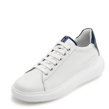 Load image into Gallery viewer, Sneaker VALENTINO Rey White/Blu in pelle di vitello bianca con logo silver e suola spessa