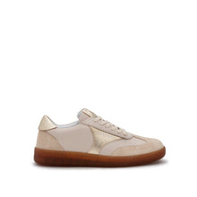 Load image into Gallery viewer, Sneaker Valentino Margot Beige e Oro in pelle con inserti metallici dorati e suola chunky