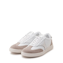 Load image into Gallery viewer, Sneaker Valentino Margot Bianco e Argento in pelle e suola bianca