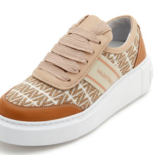 Carica l&#39;immagine nel visualizzatore di Gallery, VALENTINO Sneaker BaragaS Beige in cotone VVV