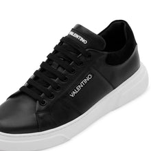 Carica l&#39;immagine nel visualizzatore di Gallery, VALENTINO Sneaker STUNNY Black logo a fascia