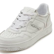 Carica l&#39;immagine nel visualizzatore di Gallery, VALENTINO sneaker Apollo scratch style white