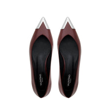 Load image into Gallery viewer, VALENTINO leather Ballerina with Logoed Toe