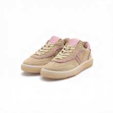 Load image into Gallery viewer, VALENTINO Sneaker Glossy Suede Contrast - Beige/Pink - Valentino by Mario Valentino