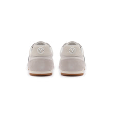 Carica l'immagine nel visualizzatore di Gallery, VALENTINO Sneaker Plush White - Valentino by Mario Valentino
