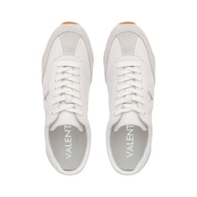 Carica l'immagine nel visualizzatore di Gallery, VALENTINO Sneaker Plush White - Valentino by Mario Valentino