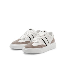Carica l&#39;immagine nel visualizzatore di Gallery, VALENTINO Sneaker STUNNY bianco logo a fascia