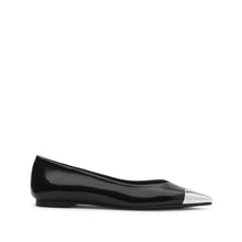 Load image into Gallery viewer, VALENTINO leather Ballerina black with Logoed Toe