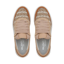 Carica l&#39;immagine nel visualizzatore di Gallery, VALENTINO Sneaker BaragaS Beige in cotone VVV