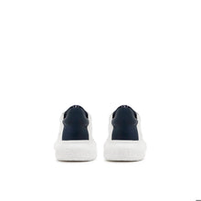 Carica l'immagine nel visualizzatore di Gallery, Sneaker VALENTINO Rey White/Blu in pelle di vitello bianca con logo silver e suola spessa