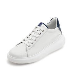 Carica l'immagine nel visualizzatore di Gallery, Sneaker VALENTINO Rey White/Blu in pelle di vitello bianca con logo silver e suola spessa