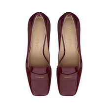 Carica l'immagine nel visualizzatore di Gallery, VALENTINO Mocassino con tacco Bordeaux