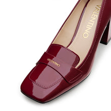 Carica l'immagine nel visualizzatore di Gallery, VALENTINO Mocassino con tacco Bordeaux
