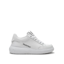 Load image into Gallery viewer, Sneaker Valentino Jump White in pelle bianca con dettagli neri e suola chunky dal design moderno