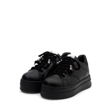 Load image into Gallery viewer, VALENTINO sneaker Isabel Black