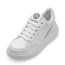 Carica l&#39;immagine nel visualizzatore di Gallery, VALENTINO sneaker Jump white