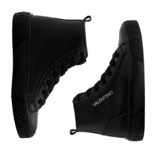 Load image into Gallery viewer, dettaglio sneakers alta Valentino Aron Total Black con logo inciso e cuciture artigianali