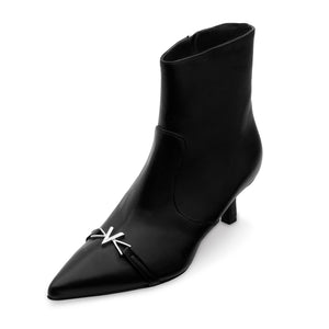 VALENTINO Stivaletto kitten nappa nera
